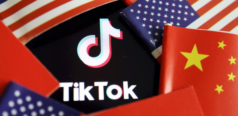 TikTok: Επιστρέφει στα App Stores Apple και Google