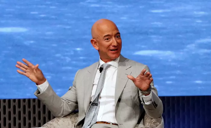 Jeff Bezos: Αγοράζει γη στην Κύπρο