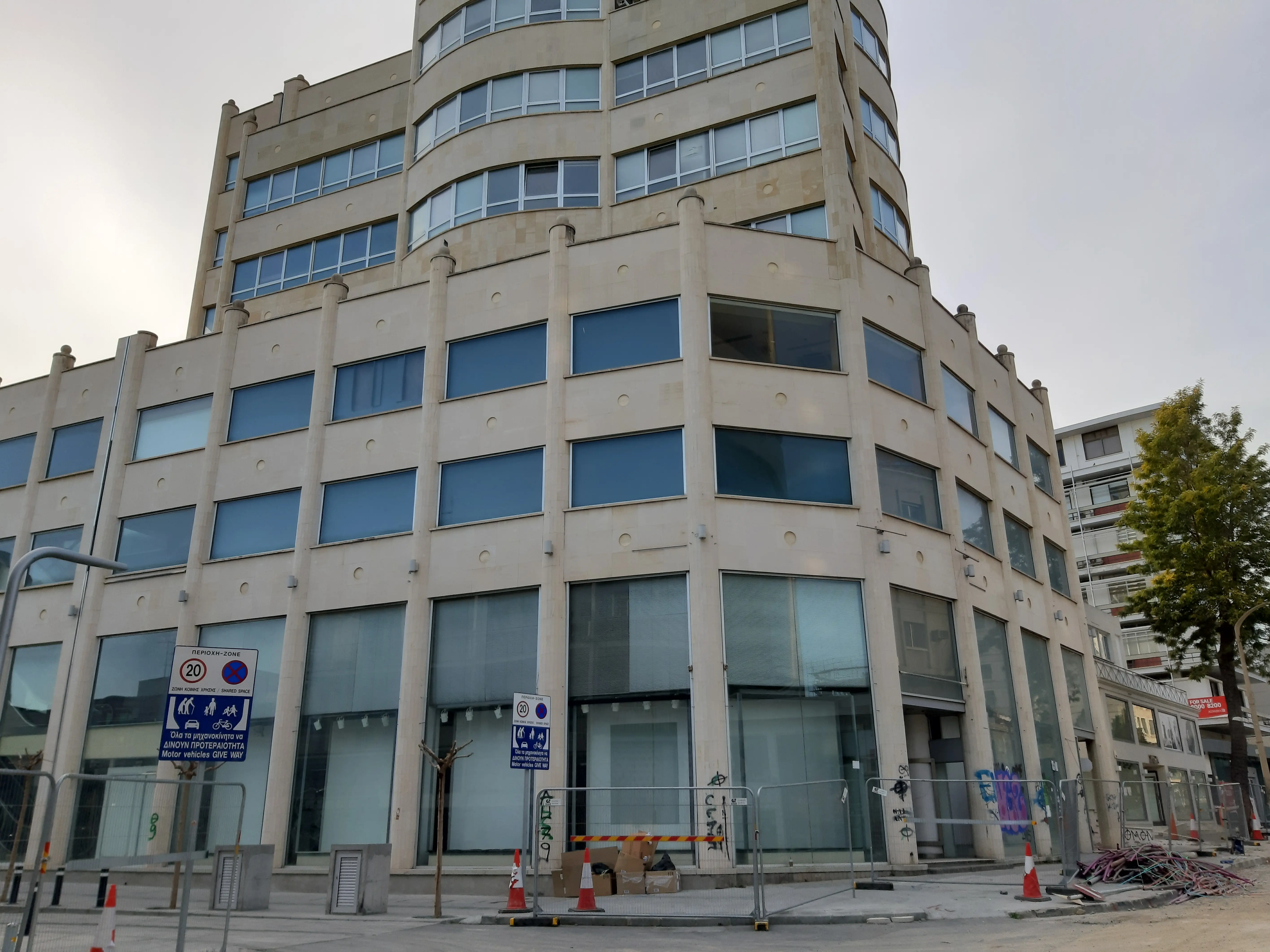 Η Λεωφόρος Μακαρίου 