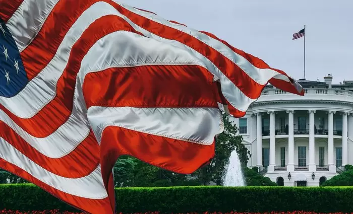 Bloomberg: Οι ΗΠΑ ετοιμάζονται να πλήξουν το Ιράν τις επόμενες ημέρες