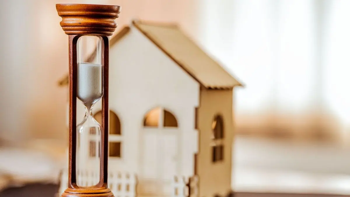 Βασίζονται στο φιλότιμο τραπεζών και εταιρειών εξαγοράς για αναστολή εκποιήσεων 