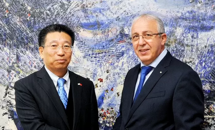 Μέλι στην Κίνα θα εξάγει η Κύπρος - Πέφτουν σύντομα οι υπογραφές