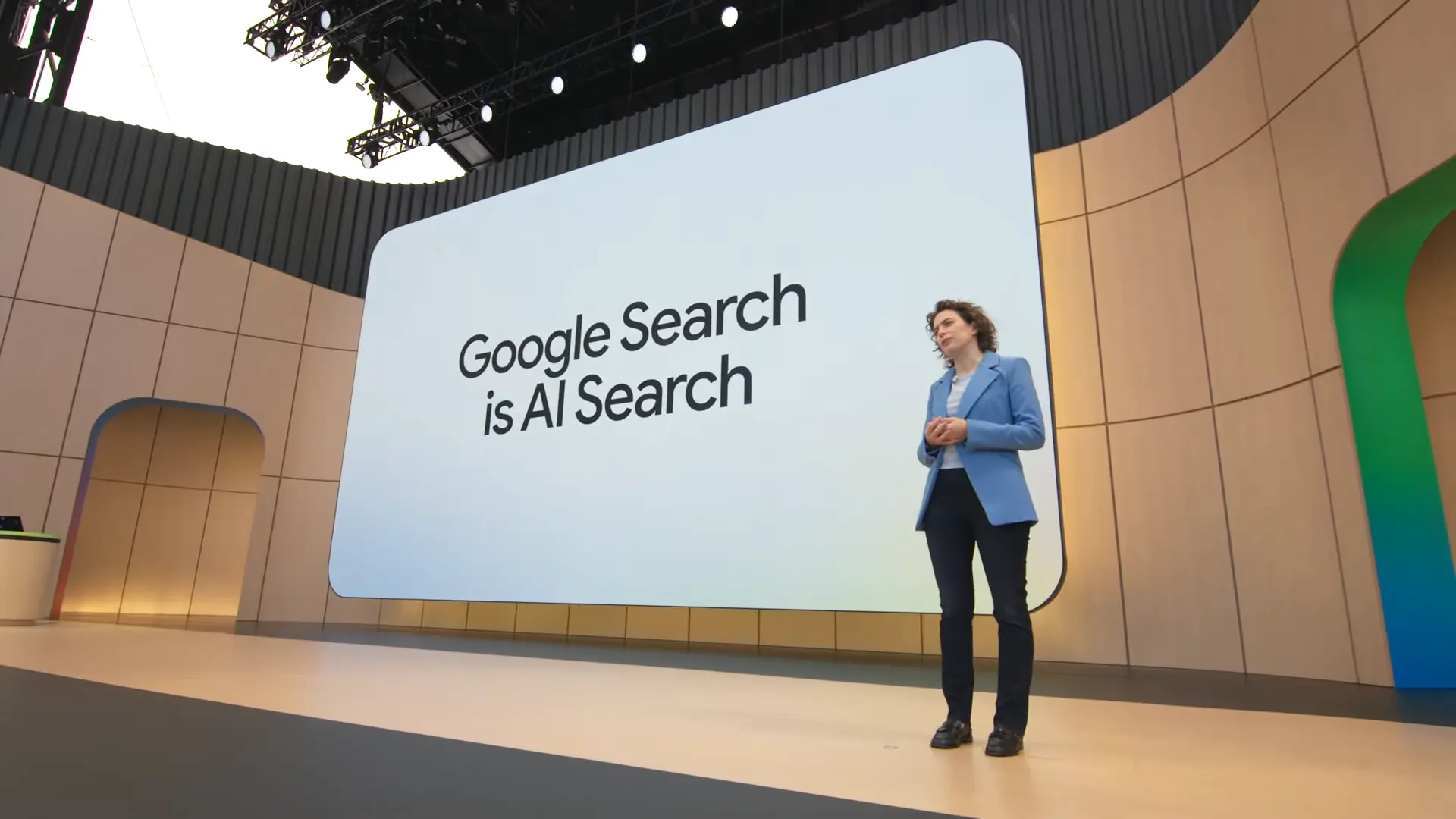 Google: Η μεγαλύτερη αλλαγή στο Search εδώ και 25 χρόνια με επίκεντρο την τεχνητή νοημοσύνη