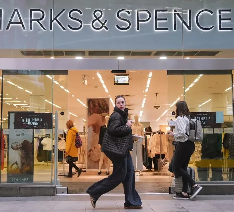 Marks & Spencer: Επιστροφή στην ανάπτυξη μετά την κυβερνοεπίθεση – Στόχος κέρδη άνω των $1,2 δισ.