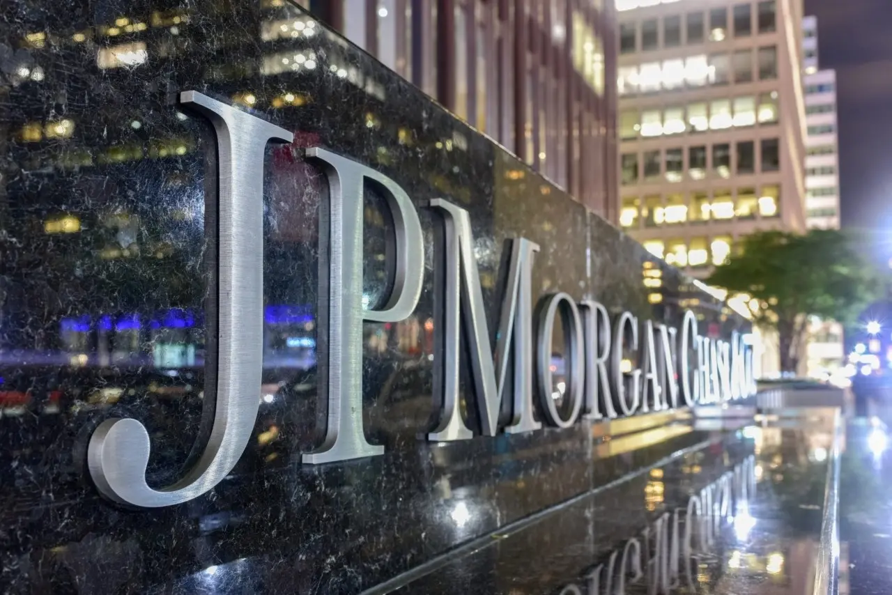 JPMorgan: Προειδοποιεί για μπούμερανγκ από την παρέμβαση των ΗΠΑ στα ομόλογα