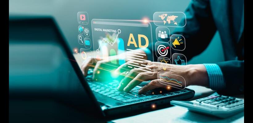 Η αγορά διαφήμισης σπάει για πρώτη φορά το φράγμα του $1 τρισ.