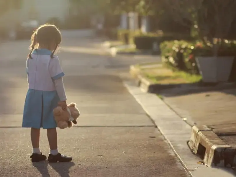 ΙΣΟΤΗΤΑ: Καθυστερήσεις και αποκλεισμός από τις διαδικασίες στις ΥΚΕ