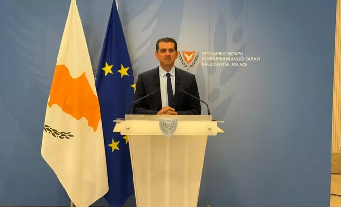Σχέδιο €1 εκατ. με χορηγίες έως €900 για ηλιακά συστήματα