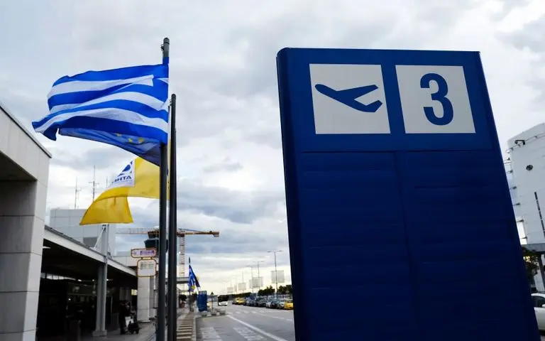 Προβλήματα στις πτήσεις λόγω ομίχλης στο αεροδρόμιο της Αθήνας