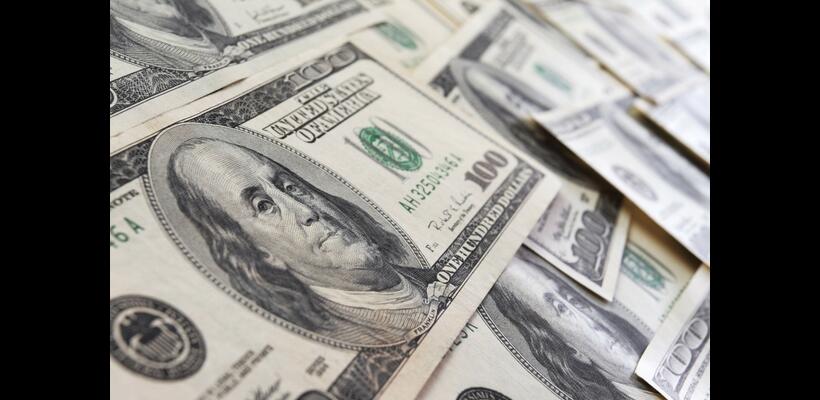 Σε νέο υψηλό έτους το δολάριο: Ο πόλεμος ΗΠΑ-Ιράν ενισχύει το ασφαλές καταφύγιο