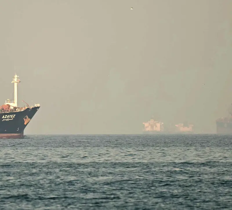 Περσικός Κόλπος: Μεγάλοι ναυτασφαλιστικοί όμιλοι διακόπτουν την κάλυψη πολεμικού κινδύνου από 5 Μαρτίου