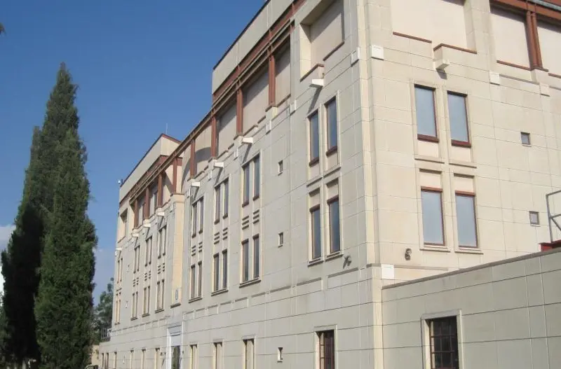 Πρεσβεία των ΗΠΑ στη Λευκωσία: «Μην προσέρχεστε στην πρεσβεία»