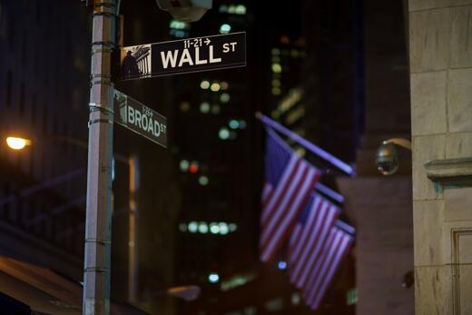 Wall Street: «Βουτιά» μετά τις επιθέσεις στο Ιράν – Στα ύψη ο δείκτης φόβου