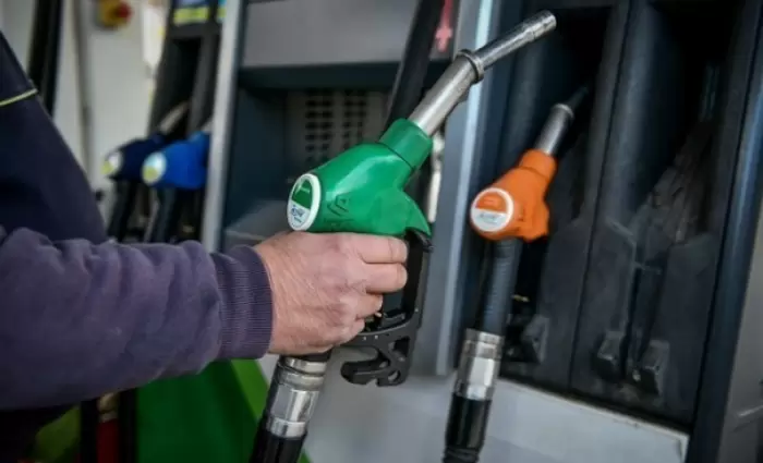 Αυστραλία: Διευρύνει τη μείωση φόρου στα καύσιμα για να συγκρατήσει το κόστος