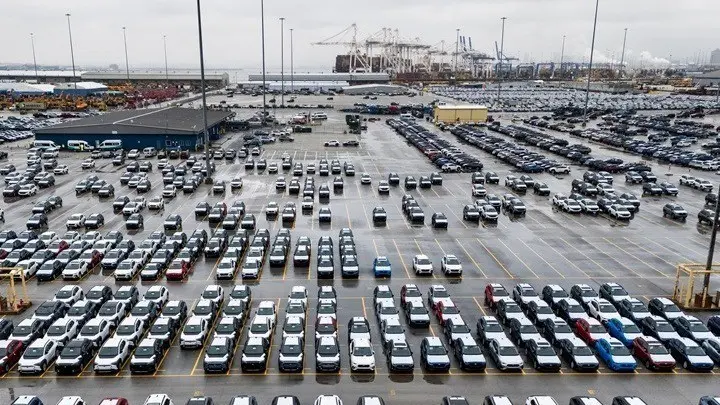 Made in Europe: Πώς η ΕΕ μπορεί να μειώσει το κόστος των μπαταριών για τα ηλεκτρικά αυτοκίνητα