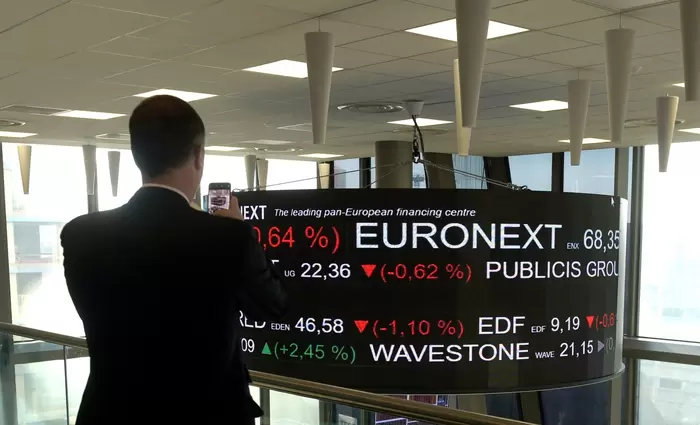 Πτωτικό άνοιγμα στις ευρωπαϊκές αγορές υπό το βάρος ανησυχιών για τον πόλεμο ΗΠΑ–Ιράν