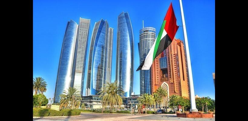 ΗΑΕ: Μπλόκο σε Ιρανούς ταξιδιώτες εν μέσω πολέμου στη Μέση Ανατολή – Ποιες οι εξαιρέσεις