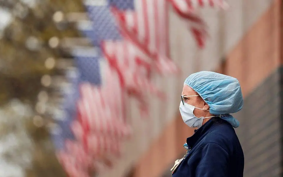 Μακράν στις ΗΠΑ το βαρύτερο πλήγμα της πανδημίας
