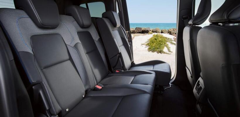 Ντεμπούτο για το ηλεκτρικό επιβατικό Nissan Townstar Combi