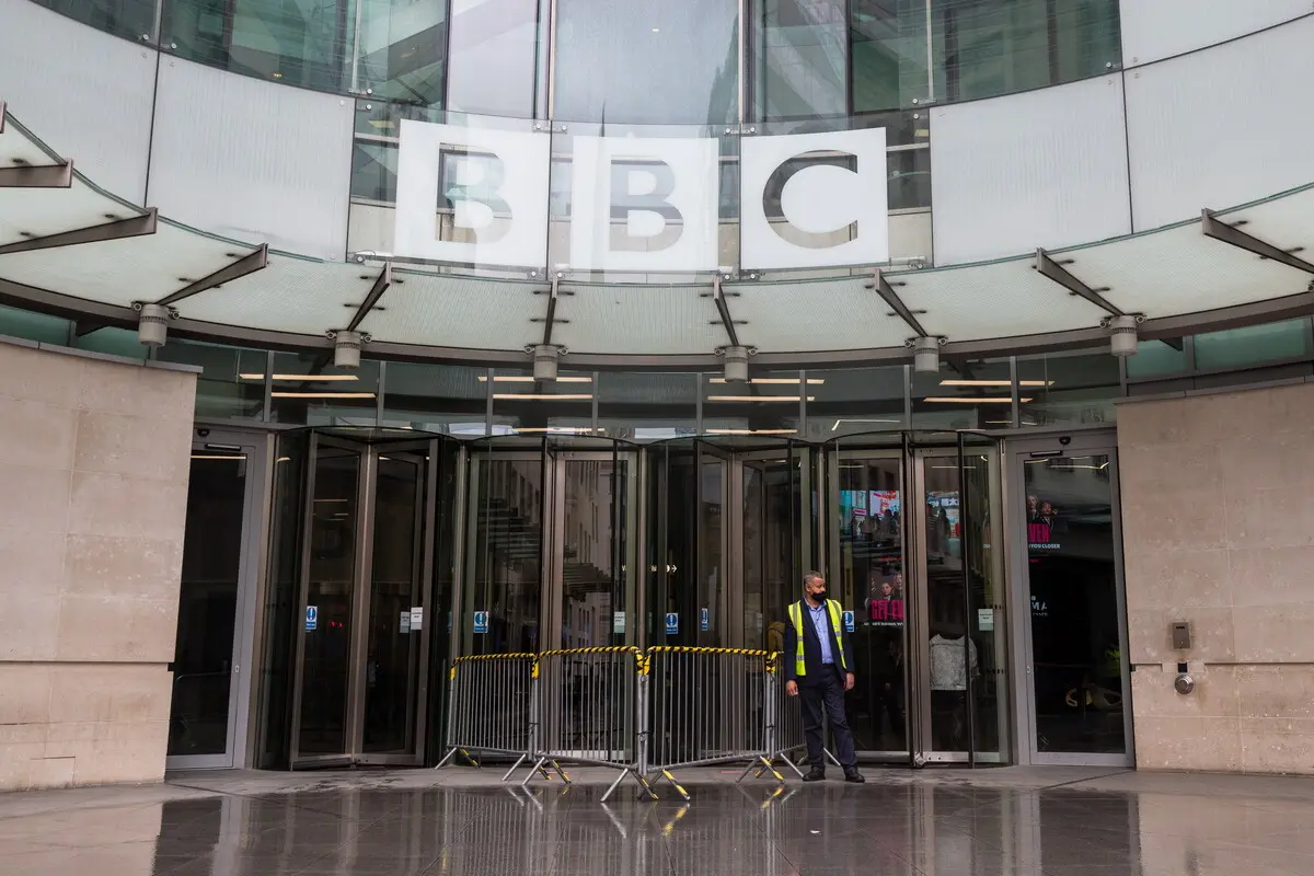 Έρευνες στα γραφεία του BBC διενήργησε το τμήμα φορολογίας