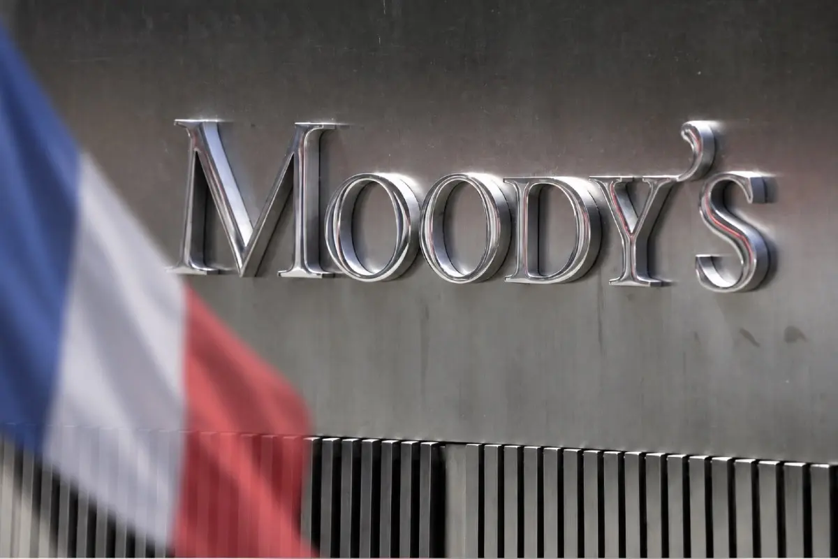 Γαλλική οικονομία: Φιλί της ζωής από τη Moody’s και τα δύσκολα τώρα αρχίζουν