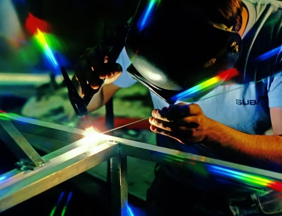 Αύξηση κατά 2,4% οι τιμές παραγωγού στην βιομηχανία