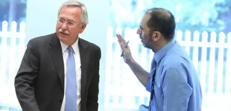 Το sms του Οδυσσέα στον Χάσικo