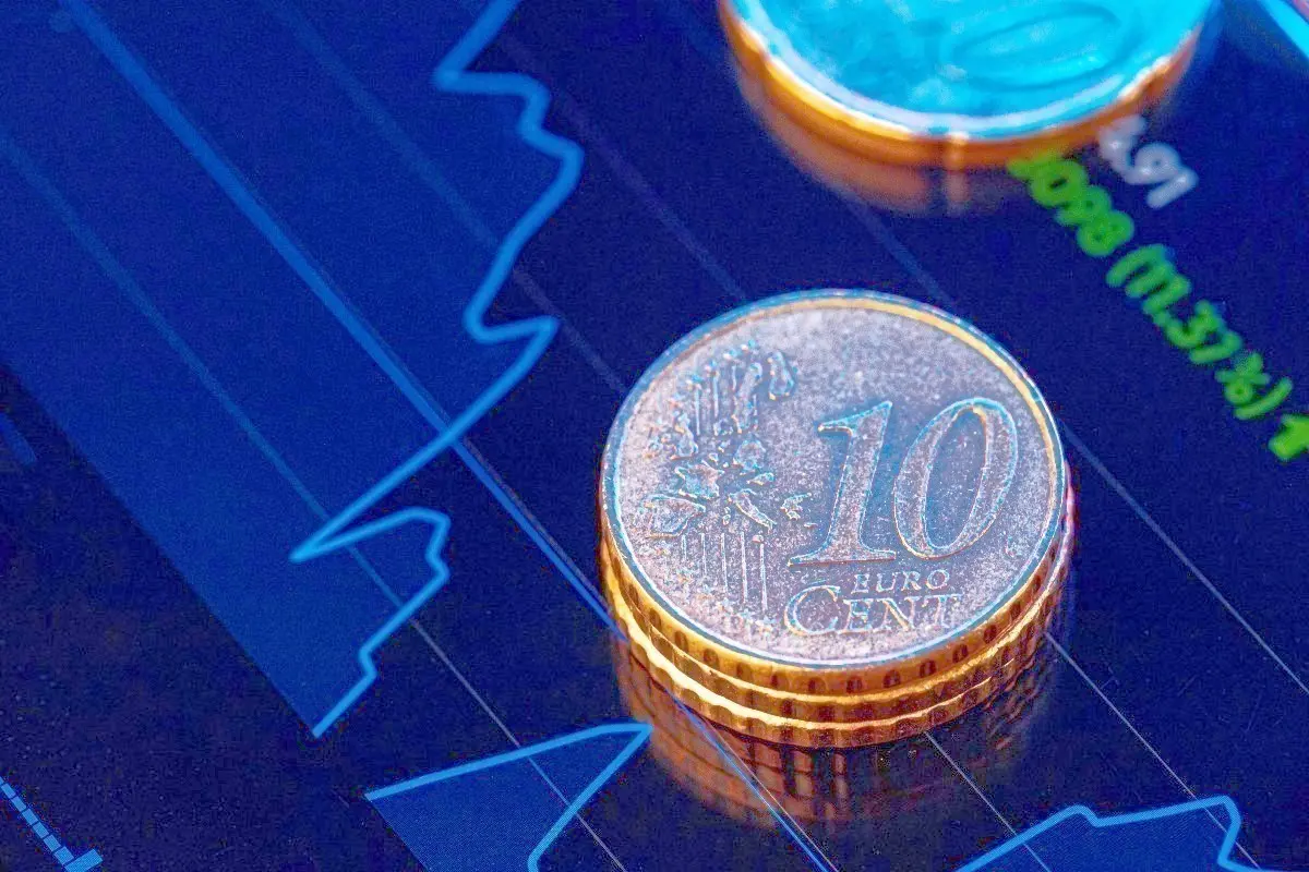 Ευρωπαϊκά ομόλογα: Υποχωρούν οι αποδόσεις μετά το sell-off