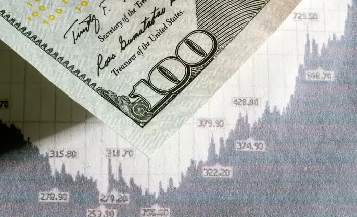 Προειδοποίηση από τον πρώην CEO της Goldman Sachs: Κίνδυνος «φούσκας» στα private assets