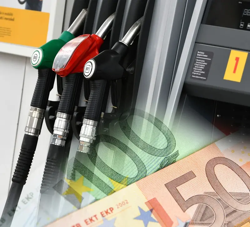 Καύσιμα: Το ΥΠΟΙΚ υπολογίζει όφελος €12,4 εκατ. από την παράταση του μειωμένου φόρου