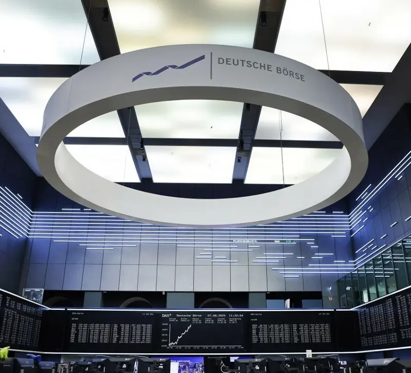 Πτωτικά οι ευρωαγορές με φόντο τα αντικρουόμενα μηνύματα ΗΠΑ-Ιράν