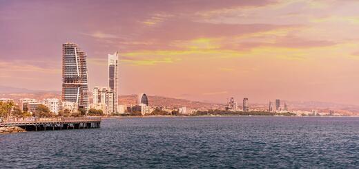 ΔΣΚ: Κοινωνικές ανισότητες πίσω από τους ισχυρούς οικονομικούς δείκτες