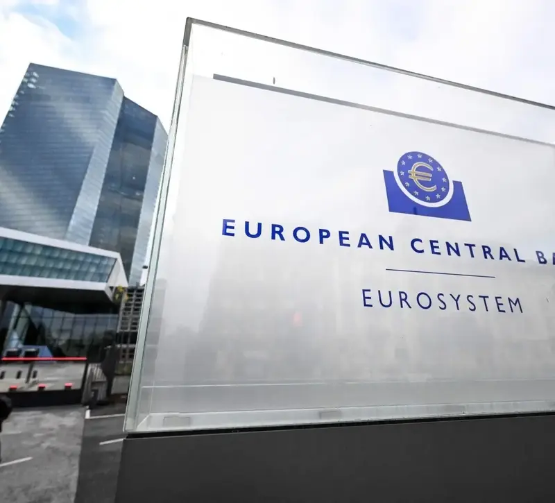 ΕΚΤ: Καμπανάκι για ξαφνική και έντονη διόρθωση στις αγορές