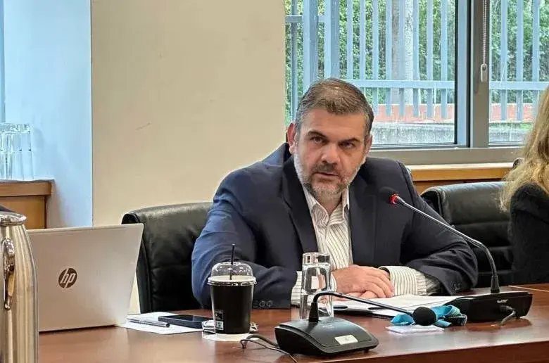 Ο Μιχάλης Περσιάνης αποχωρεί από την προεδρία του Δημοσιονομικού Συμβουλίου