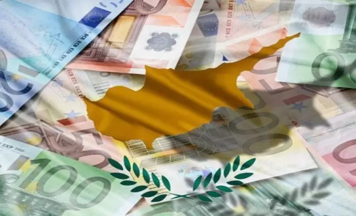 «Ξέφραγο αμπέλι» η Κύπρος - Σε 4 χρόνια εισήλθαν €160 εκατ. μετρητά (Vid)