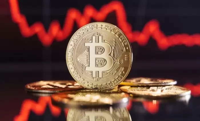 Bitcoin: Βουτιά σε χαμηλό έξι εβδομάδων – Eκροές σχεδόν $1,5 δισ. στα ETFs