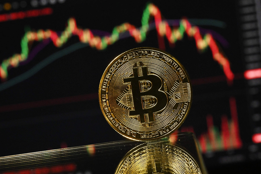 Bitcoin: Πέμπτος μήνας απωλειών με βουτιά 16% τον Φεβρουάριο