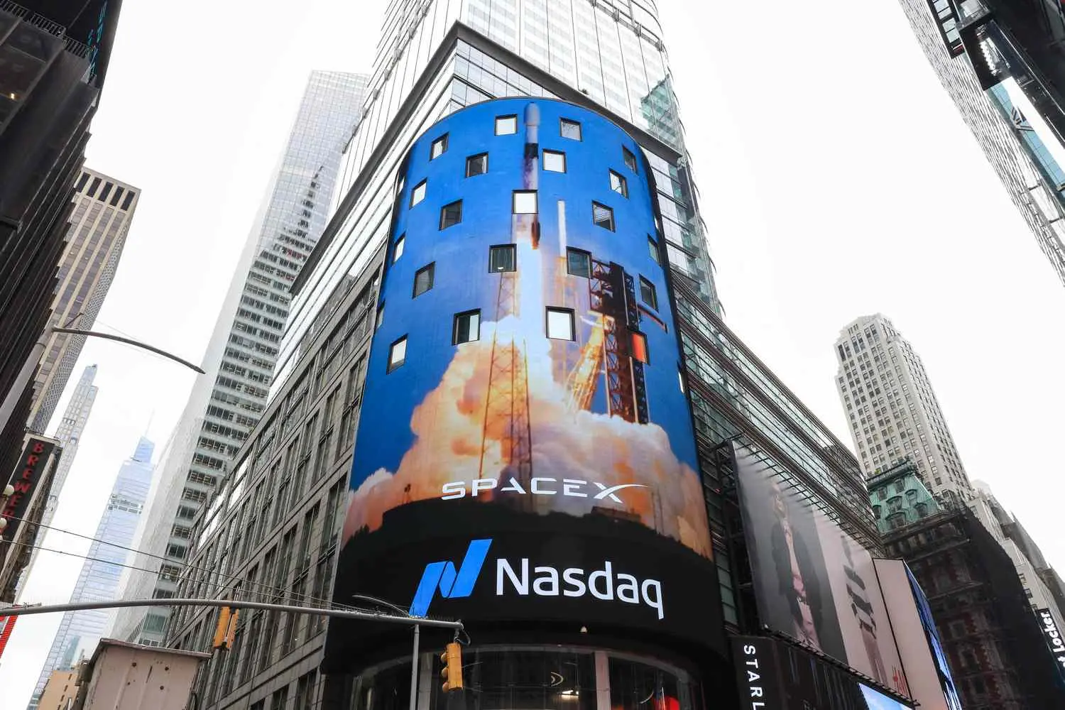 SpaceX: Μπαίνει με fast track διαδικασίες στον δείκτη Nasdaq – Προσδοκίες για εισροές 4,3 δισ. δολαρίων