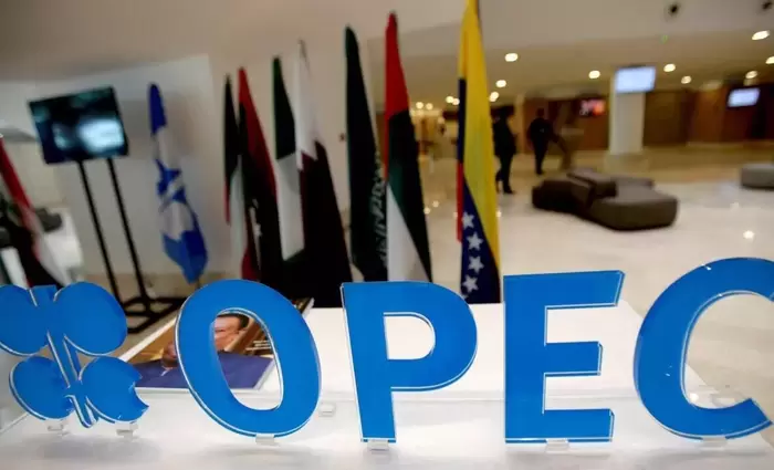 Economist: Η αποχώρηση των ΗΑΕ από τον OPEC δοκιμάζει τη συνοχή του πετρελαϊκού καρτέλ