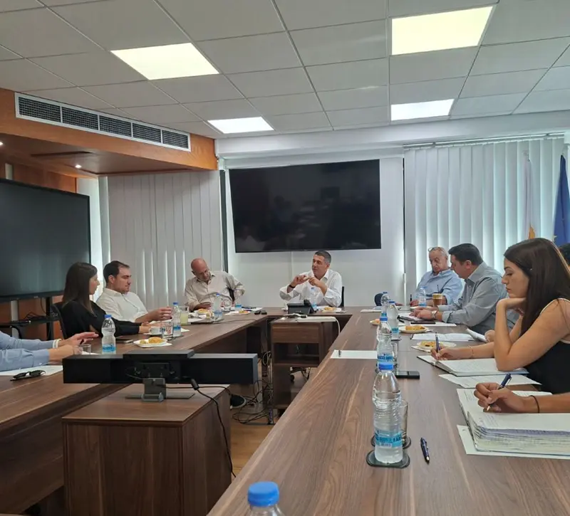 ΣΑΗ: Περισσότερος ανταγωνισμός για χαμηλότερο κόστος ηλεκτρισμού