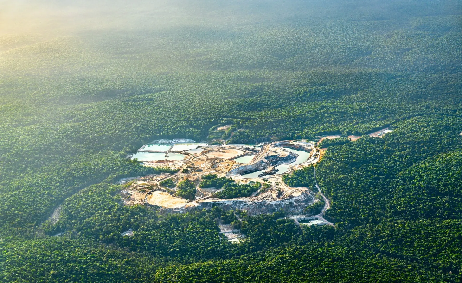 Η χώρα - έκπληξη που πλουτίζει από τον πόλεμο στο Ιράν