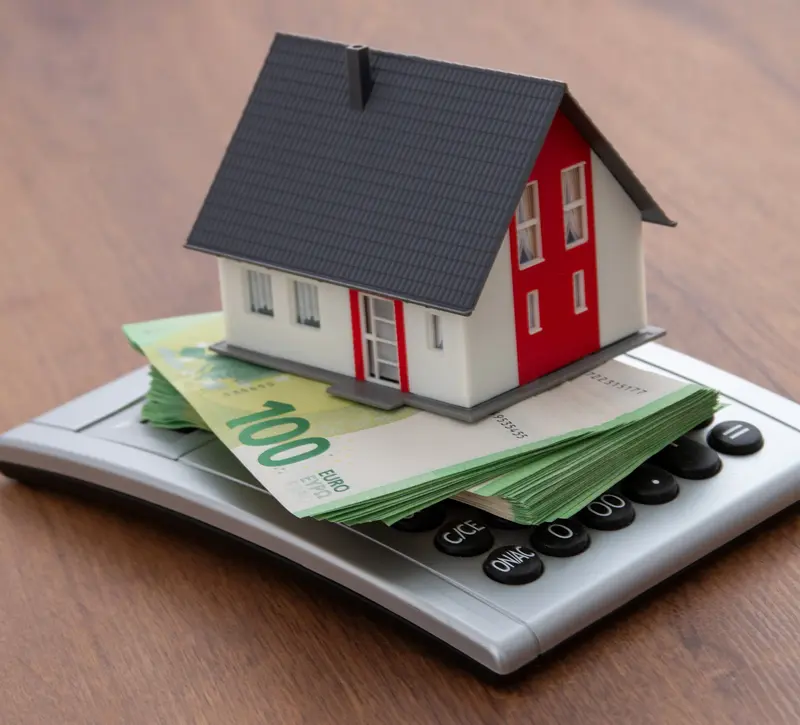 Ίδια χώρα, άλλη... συνταγή για την στεγαστική κρίση