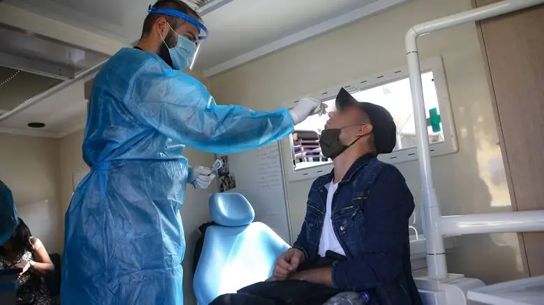 Στα 40,28 εκατ. τα κρούσματα κορωνοϊού παγκοσμίως