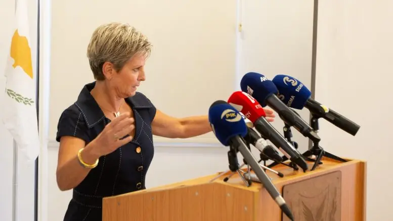 Στη Βουλή το 