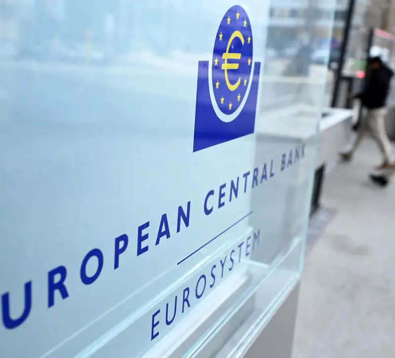 ΕΚΤ: Καμπανάκι για πληθωρισμό 4% στην Ευρωζώνη – Στο τραπέζι νέα αύξηση επιτοκίων