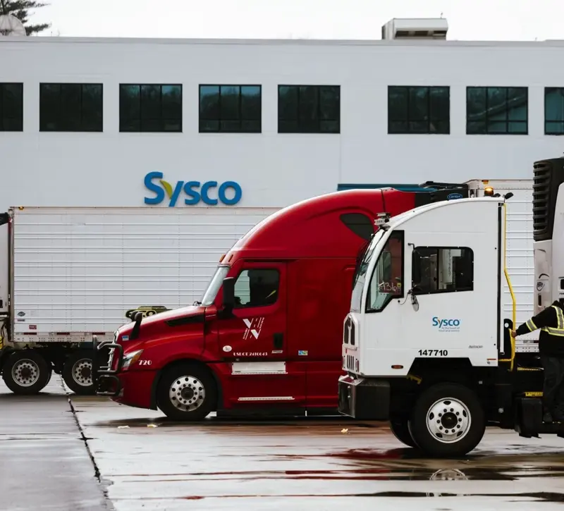 Deal «μαμούθ» $29 δισ. στον κλάδο των τροφίμων: Η Sysco εξαγοράζει τη Jetro Restaurant Depot