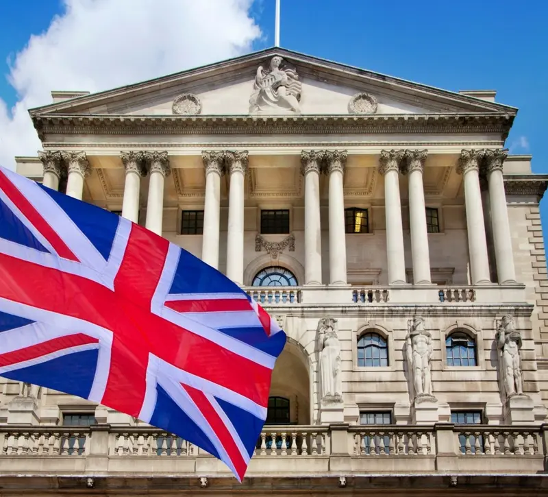 Τράπεζα της Αγγλίας: Αμετάβλητα τα επιτόκια αλλά με το δάχτυλο στη «σκανδάλη» για αυξήσεις