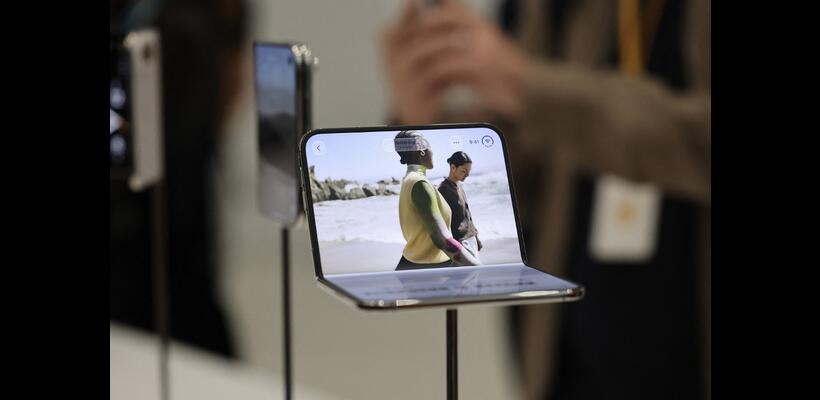 Apple: Πόσα εκατομμύρια αναδιπλούμενα iPhone Duo θα πουλήσει το 2026