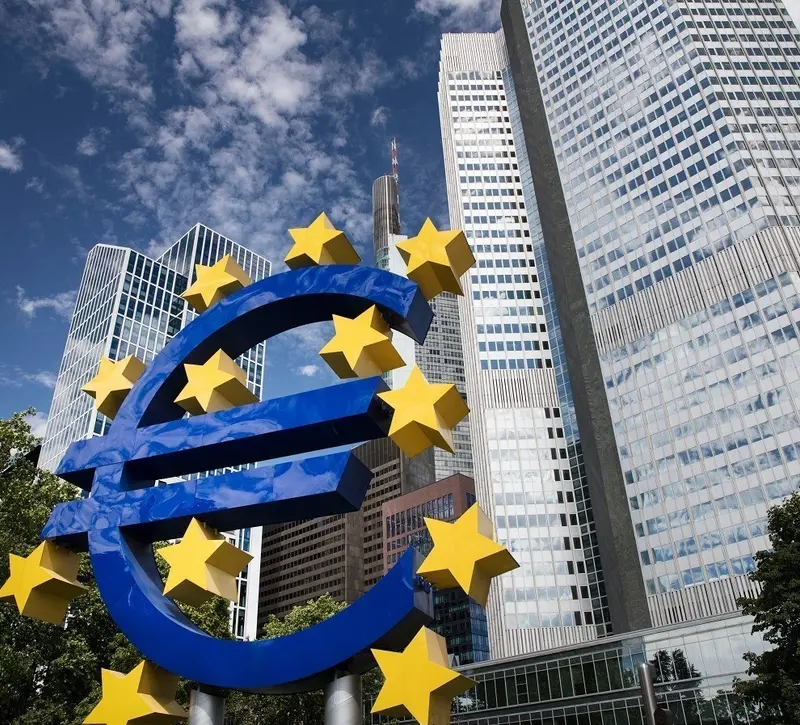 Η ΕΚΤ κράτησε αμετάβλητα τα επιτόκια για έβδομη διαδοχική συνεδρίαση
