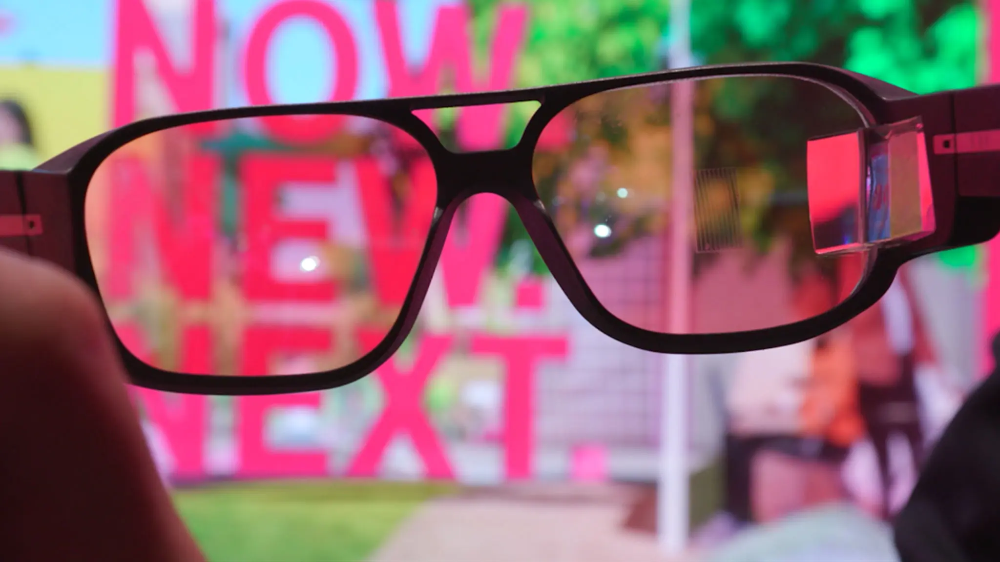 FT: Αυτά είναι τα gadgets που έκλεψαν την παράσταση στη Βαρκελώνη (vid)